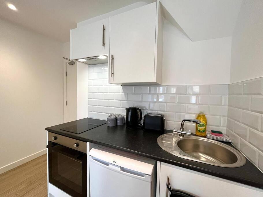310, The Kove, West Hill Road Apartment Bournemouth Bagian luar foto